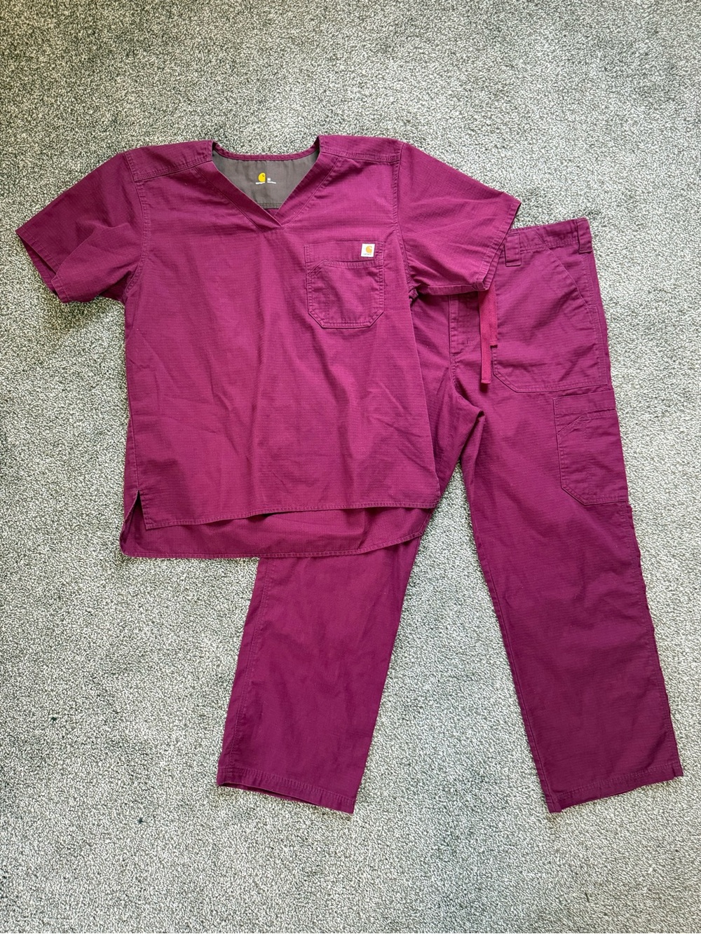 Men’s Carhartt Scrub Set